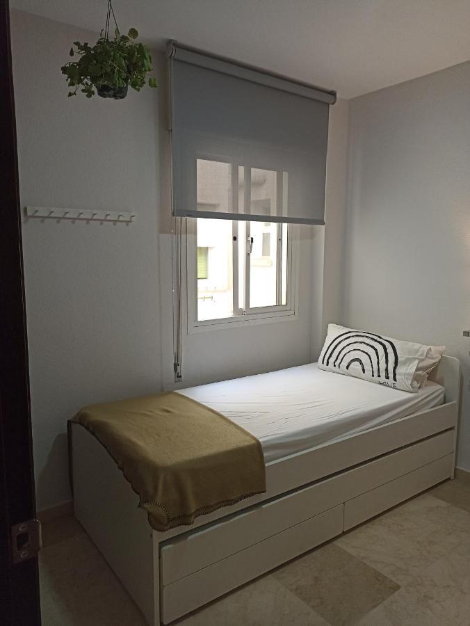 Confortable Habitacion Centrica En Piso Privado Apartment Malaga Exterior photo